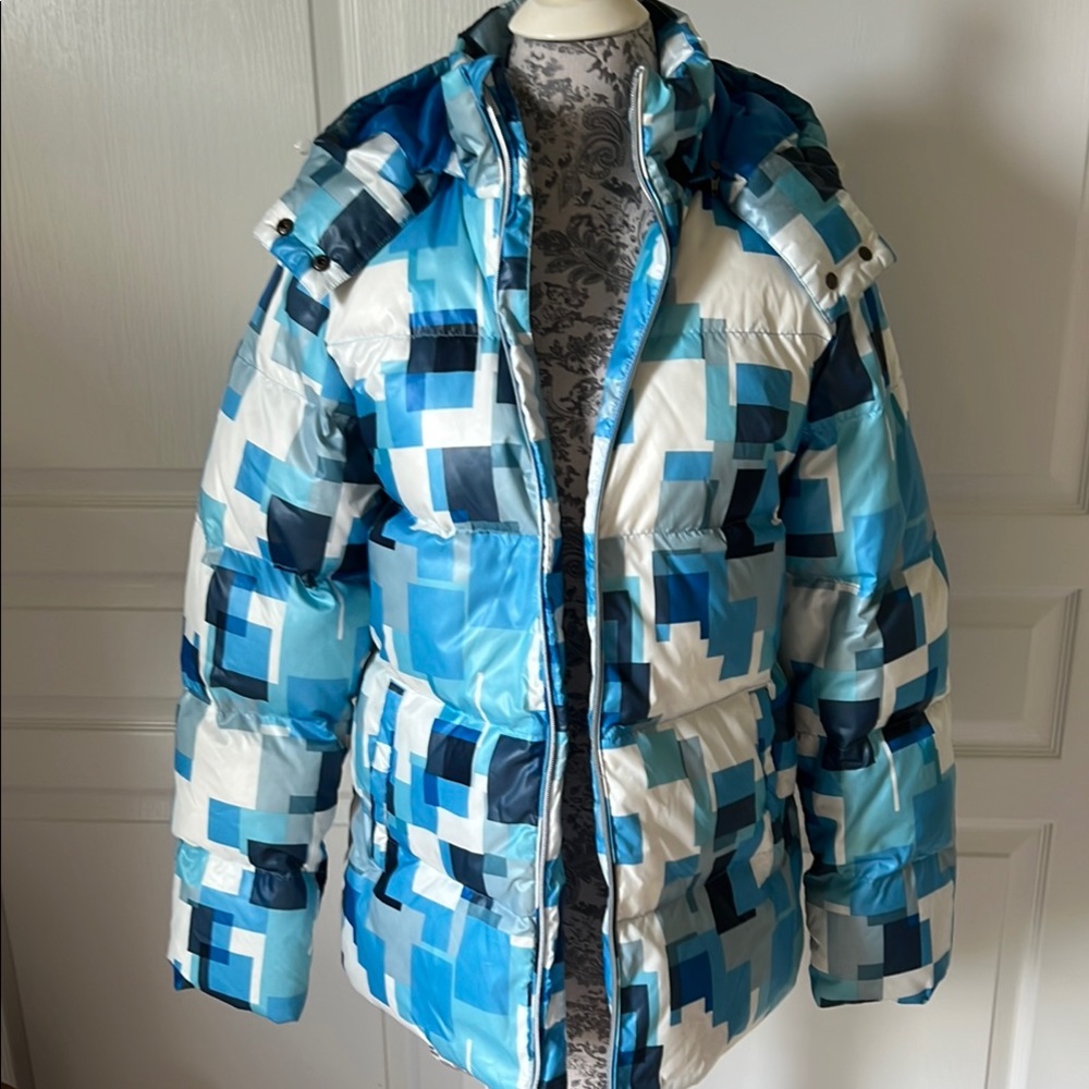 Ibex Blue and White Geometric Puffer Jacket